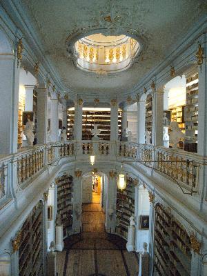 Ein Schloss nur für Bücher