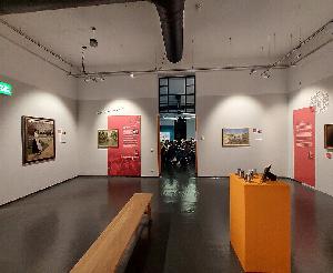 Stadtrundgang und Führung im Stadtmuseum im Prinz-Max-Palais