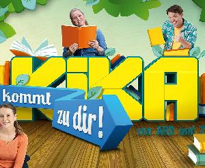 KiKA-Moderator liest Geschichten in der Kinder- und Jugendbibliothek vor